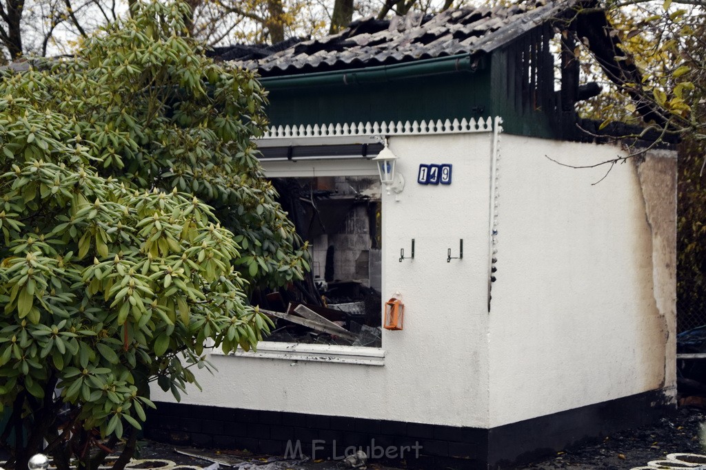 Wieder Laubenbraende Koeln Fuehlingen Kriegerhofstr P019.JPG - Miklos Laubert